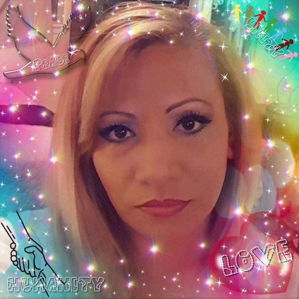 Meet your Posher, Juana